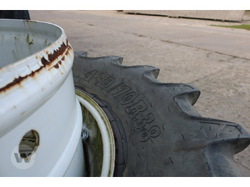 Cerchi e pneumatici per Macchina agricola 480/70 R38: foto 5