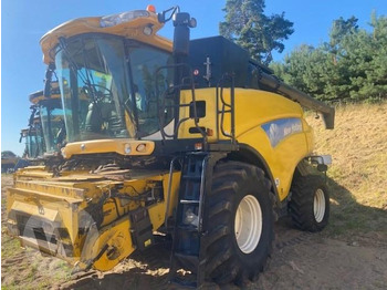 Mietitrebbia NEW HOLLAND CR980