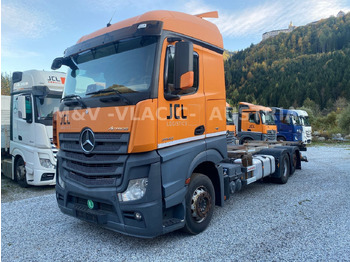 Autocarro portacontainer/ Caisse interchangeable MERCEDES-BENZ