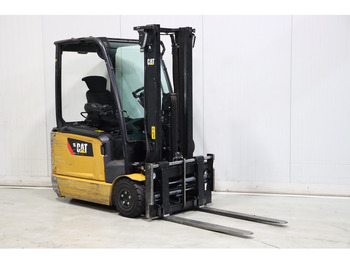 Carrello elevatore elettrico CATERPILLAR EP16