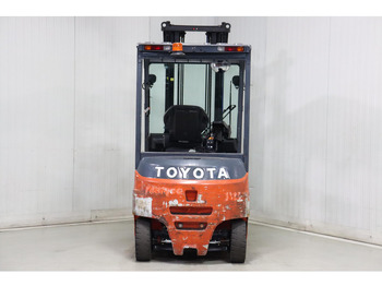 Carrello elevatore elettrico Toyota 8FBMKT25: foto 5