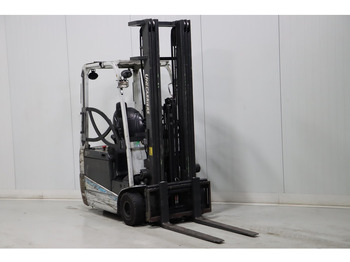 Carrello elevatore elettrico UNICARRIERS