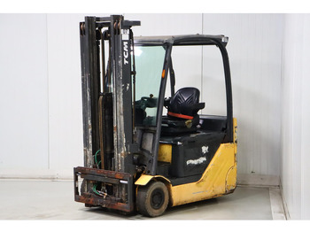 Carrello elevatore elettrico UniCarriers AG2N1L16Q: foto 3 Carrello elevatore elettrico UniCarriers AG2N1L16Q: foto 3