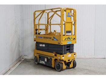 Piattaforma a pantografo XCMG