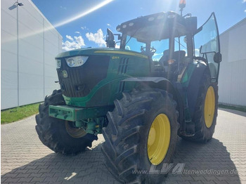 Trattore JOHN DEERE 6210R