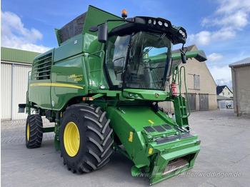Mietitrebbia JOHN DEERE W550