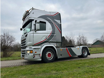 Trattore stradale SCANIA R 520