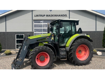 Trattore CLAAS Arion 550
