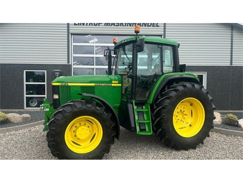 Trattore JOHN DEERE 6910