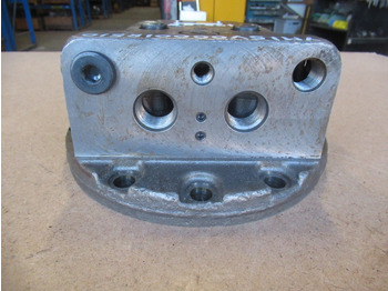 Motore idraulico per Macchina da cantiere nuovo New Holland Kobelco YM15V00001R510 -: foto 3 Motore idraulico per Macchina da cantiere nuovo New Holland Kobelco YM15V00001R510 -: foto 3