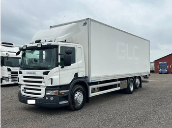 Autocarro furgonato SCANIA P 320