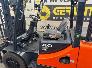 Leasing di Doosan D 40 SC-7  Doosan D 40 SC-7: foto 3