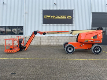 Piattaforma telescopica JLG