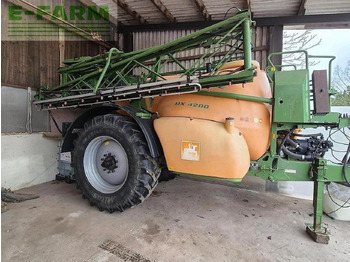 Polverizzatore trainato AMAZONE