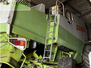 Mietitrebbia CLAAS Lexion 460