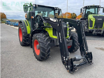 Trattore CLAAS Arion 420