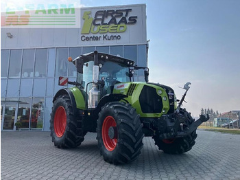 Trattore CLAAS Arion 650