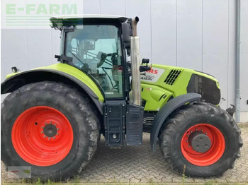 Trattore CLAAS Axion 830