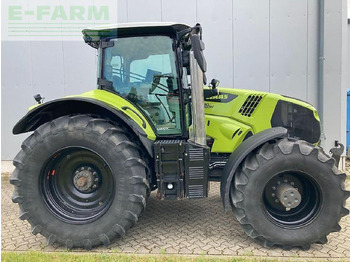 Trattore CLAAS Axion 830