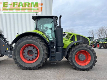 Trattore CLAAS Axion 920
