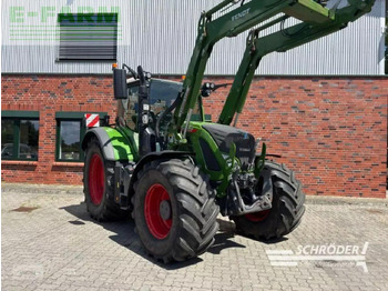 Trattore FENDT 724 Vario