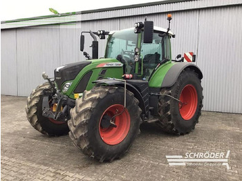 Trattore FENDT 724 Vario