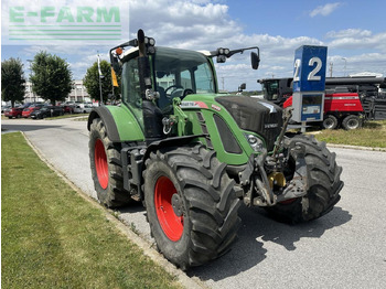 Trattore FENDT 718 Vario