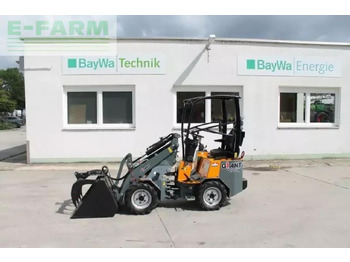 Miniescavatore GIANT