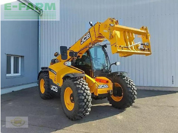 Sollevatore telescopico JCB
