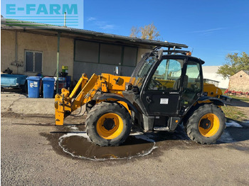 Sollevatore telescopico JCB