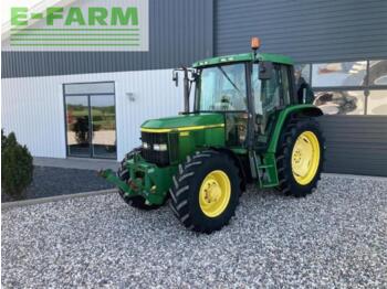 Trattore John Deere 6110: foto 1