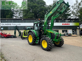 Trattore JOHN DEERE 6110M