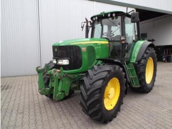 Trattore John Deere 6820 Auto Power: foto 1