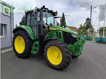 Trattore JOHN DEERE