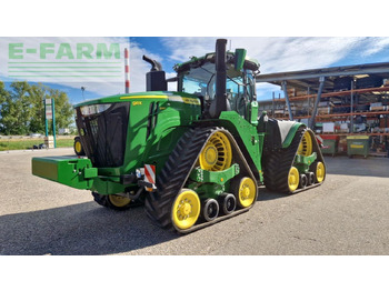 Trattore JOHN DEERE