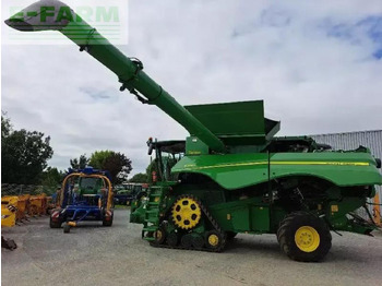 Mietitrebbia John Deere s780: foto 3 Mietitrebbia John Deere s780: foto 3