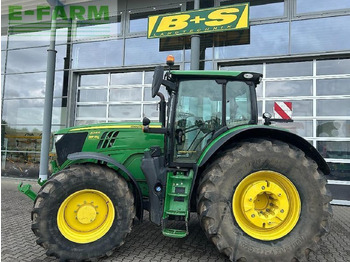 Trattore JOHN DEERE 6215R