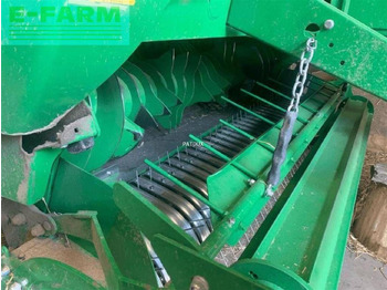 Pressa quadra John Deere v461m: foto 2 Pressa quadra John Deere v461m: foto 2