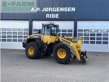 Miniescavatore KOMATSU WA320-5