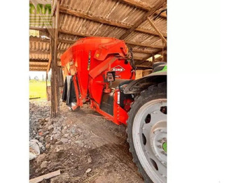 Macchina per l'allevamento KUHN