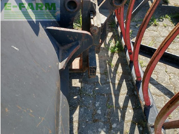 Sollevatore telescopico MANITOU