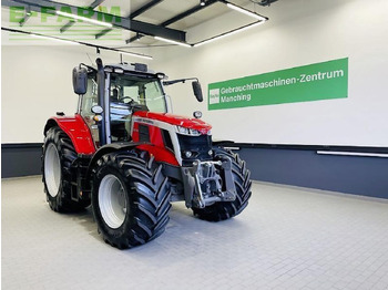 Trattore MASSEY FERGUSON 100 series