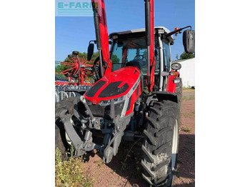 Trattore MASSEY FERGUSON 100 series