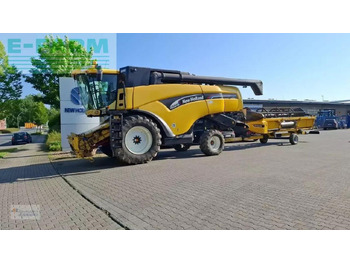 Mietitrebbia NEW HOLLAND CX series