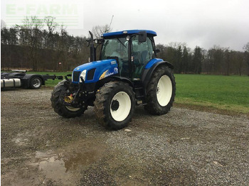 Trattore NEW HOLLAND T6020