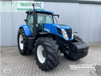 Trattore NEW HOLLAND T7.250