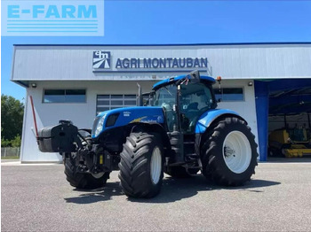 Trattore NEW HOLLAND T7050