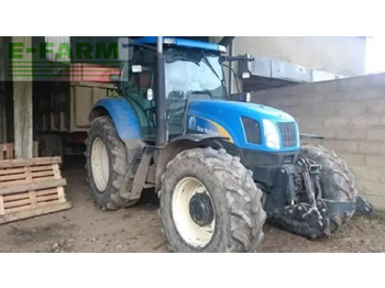 Trattore NEW HOLLAND T6070