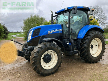 Trattore NEW HOLLAND T7
