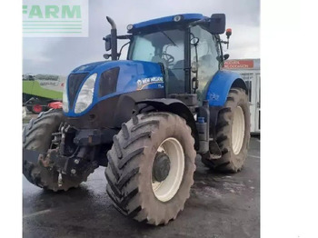 Trattore NEW HOLLAND T7.200